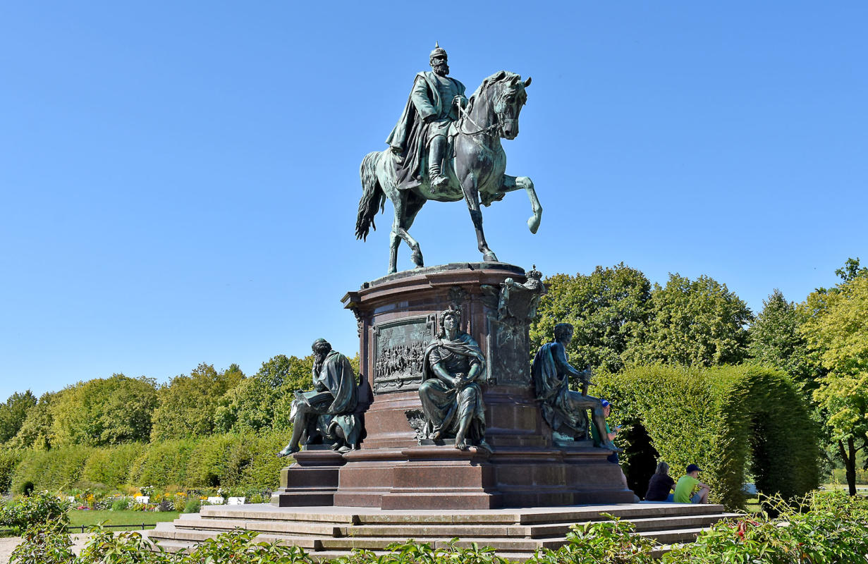 Reiterdenkmal Friedrich Franz II